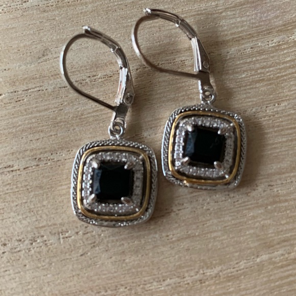 Earring with cable classic detail - Picture 2 of 3